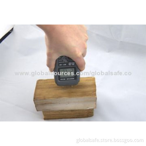 Wood moisture meter for testing range 99.9%